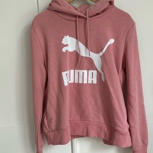 Puma Pink Hoodie with Classic Logo - Cozy and Trendy
